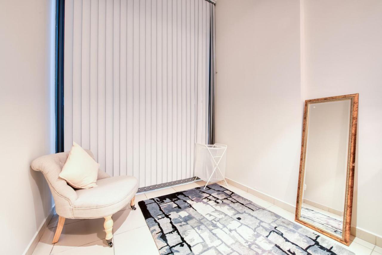 Maison Privee - Big, Bright, Luxury Marina Views Apt Next To Beach Dubai Exterior foto