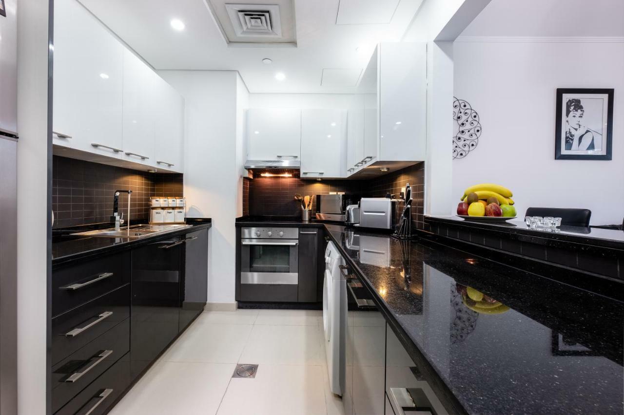 Maison Privee - Big, Bright, Luxury Marina Views Apt Next To Beach Dubai Exterior foto