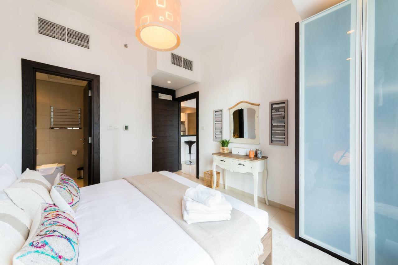 Maison Privee - Big, Bright, Luxury Marina Views Apt Next To Beach Dubai Exterior foto