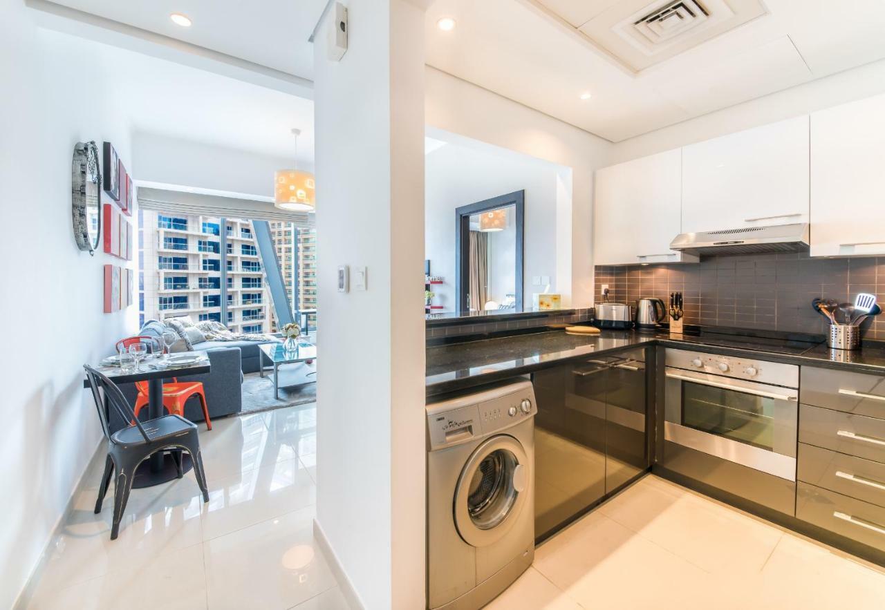 Maison Privee - Big, Bright, Luxury Marina Views Apt Next To Beach Dubai Exterior foto